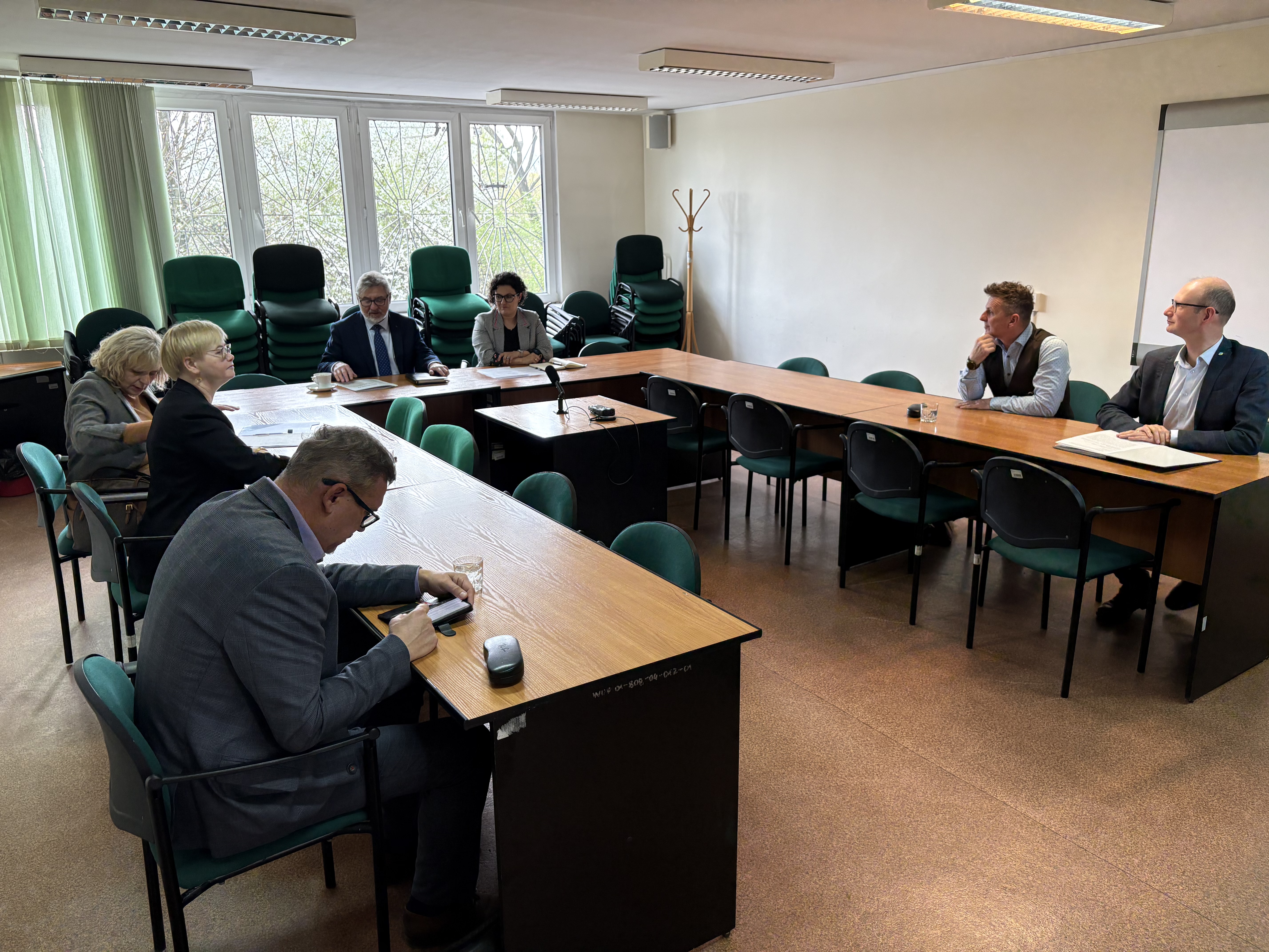 Obrazek dla: Posiedzenie Powiatowej Rady Rynku Pracy w Wałbrzychu